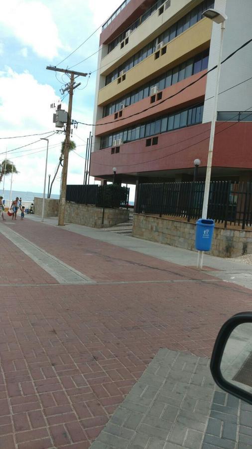 شقة Flat Avenida Oceanica Barra السلفادور المظهر الخارجي الصورة