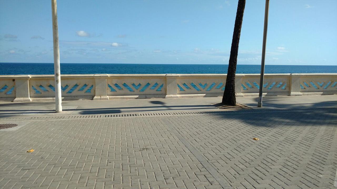شقة Flat Avenida Oceanica Barra السلفادور المظهر الخارجي الصورة
